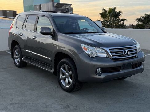 Used 2013 Lexus GX 460 Premium image 1