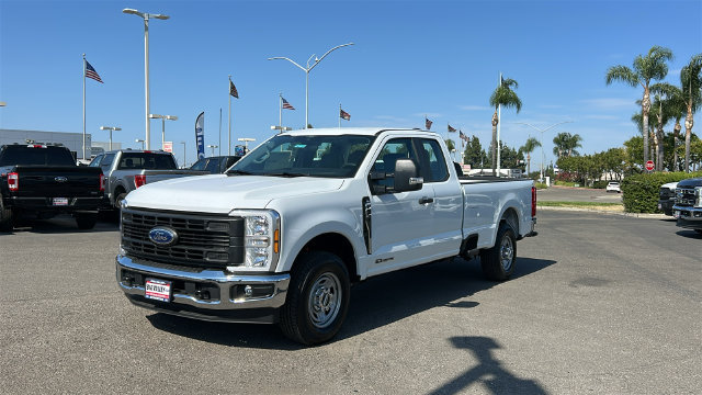 New 2026 Ford F350 XL w/ XL Chrome Package RWD image 8
