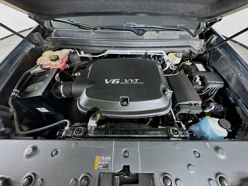 Used 2017 GMC Canyon SLT w/ Trailering Package image 25