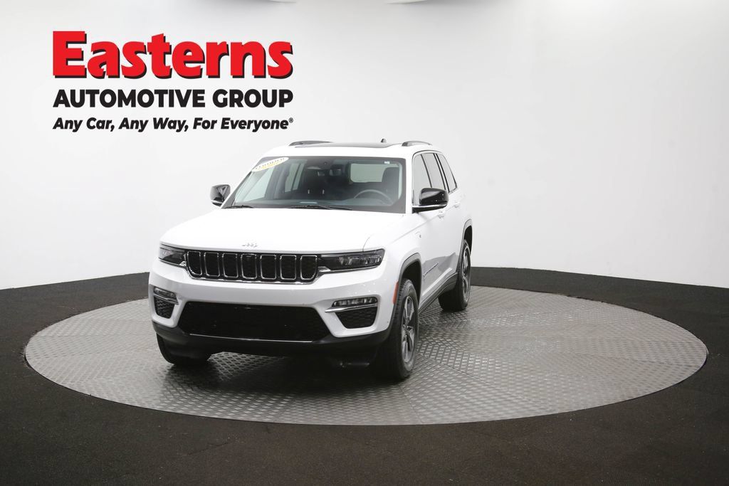 Used 2022 Jeep Grand Cherokee Limited 4xe w/ Luxury Tech Group II AWD/4WD image 57