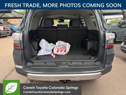 Used 2024 Toyota 4Runner TRD Off-Road Premium AWD/4WD image 5