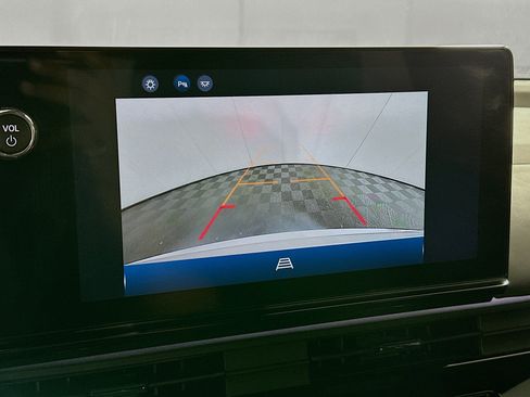 Used 2025 Honda Prologue Touring image 23