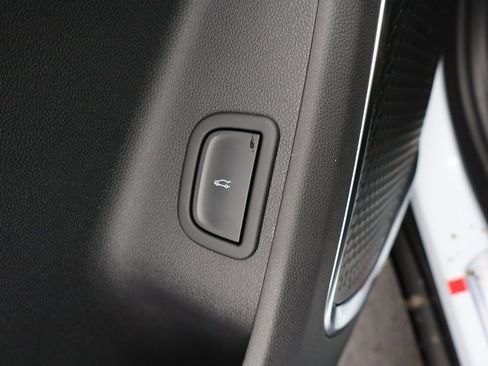 New 2026 Chevrolet Traverse RS image 22