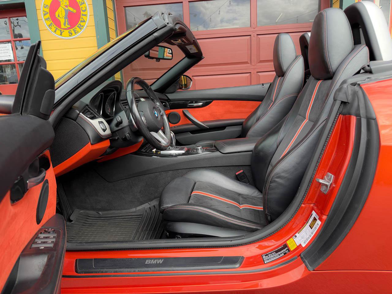 Used 2016 BMW Z4 sDrive28i RWD image 18