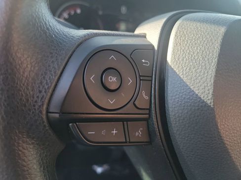 Used 2024 Toyota RAV4 XLE image 30