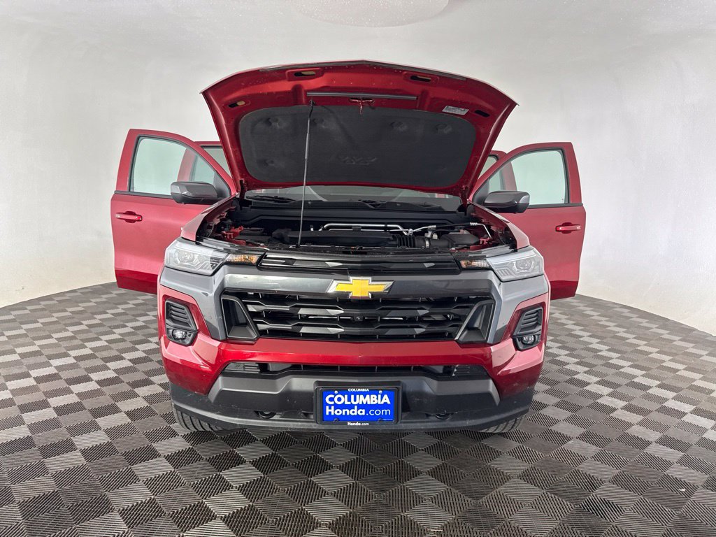 Used 2026 Chevrolet Colorado LT w/ LT Convenience Package AWD/4WD image 18