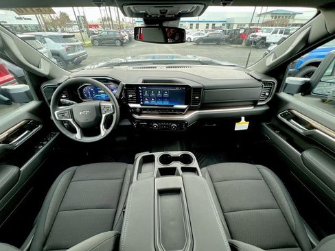 New 2026 Chevrolet Silverado 2500 LT w/ Trail Boss Package image 18