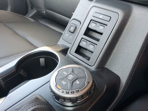 New 2025 Ford Bronco Outer Banks image 29