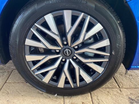 Certified 2025 Nissan Altima 2.5 SV FWD image 11