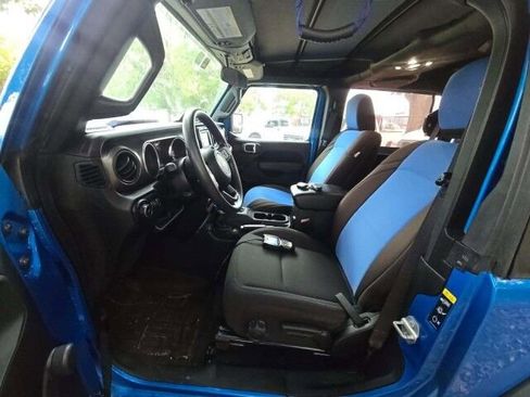 Used 2021 Jeep Wrangler Sport AWD/4WD image 5