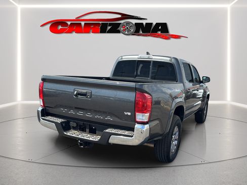 Used 2016 Toyota Tacoma SR5 w/ SR5 Appearance Package (SN) RWD image 6
