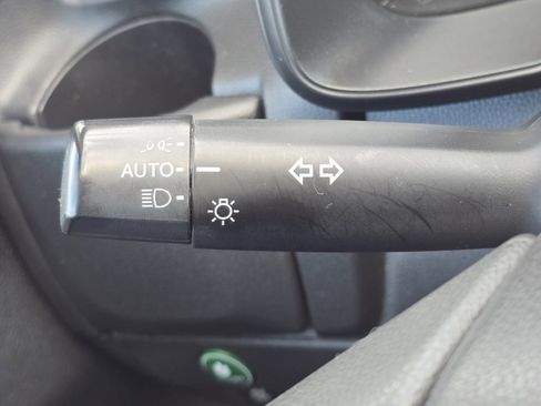 Used 2020 Honda Fit LX image 29