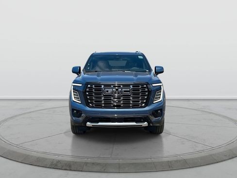 New 2026 GMC Yukon Denali Ultimate AWD/4WD image 3