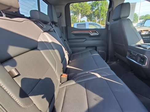 Used 2023 GMC Sierra 1500 Denali w/ Denali Reserve Package AWD/4WD image 6