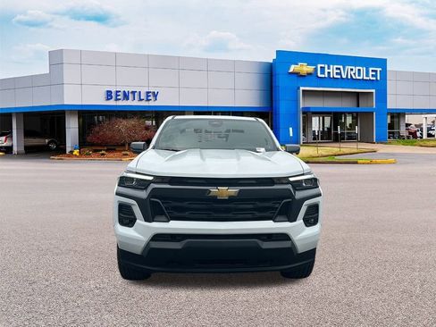 New 2025 Chevrolet Colorado LT w/ LT Convenience Package image 8