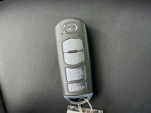 Used 2019 MAZDA CX-5 Touring image 7