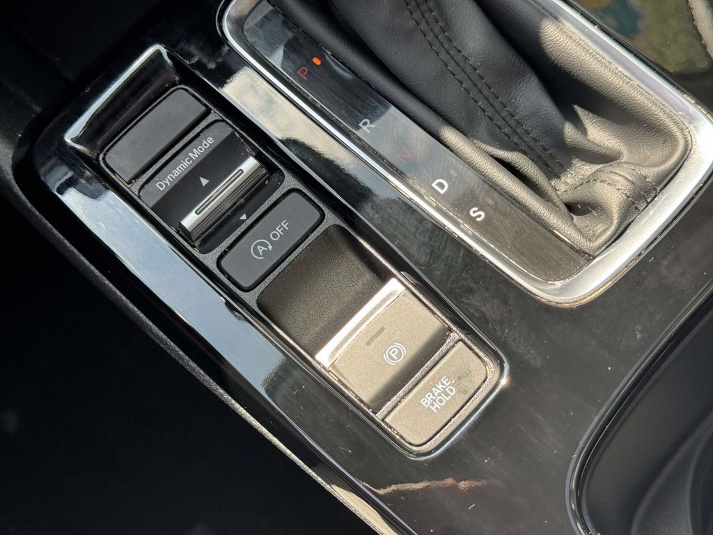 Certified 2024 Acura Integra FWD image 28