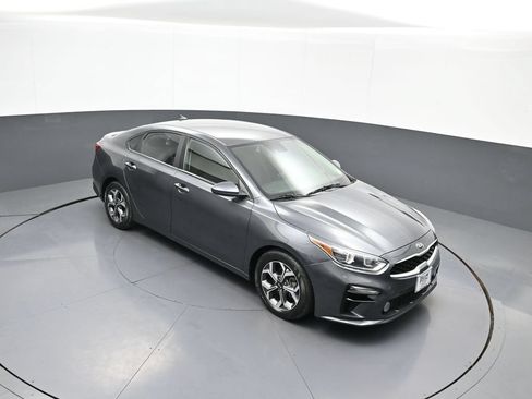 Certified 2021 Kia Forte LXS FWD image 34