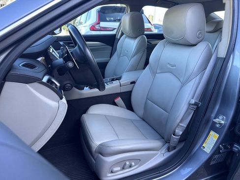 Used 2018 Cadillac CTS Luxury AWD/4WD image 32