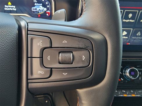 Used 2023 GMC Sierra 1500 AT4 image 21