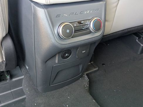 New 2026 Ford Explorer Active image 18