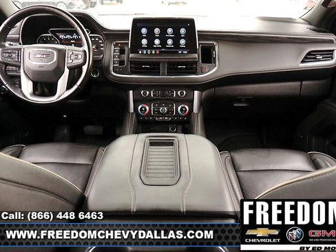 Used 2021 GMC Yukon XL SLT w/ SLT Luxury Package AWD/4WD image 7