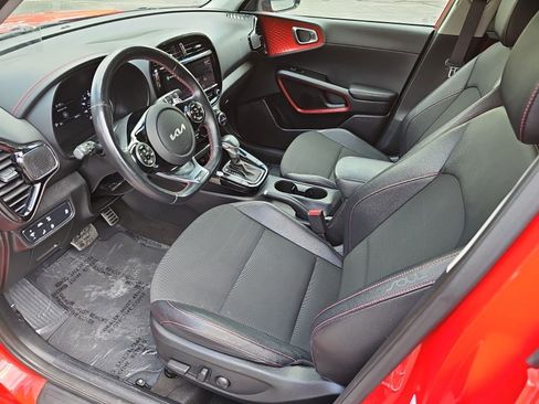 Used 2022 Kia Soul Turbo FWD image 19