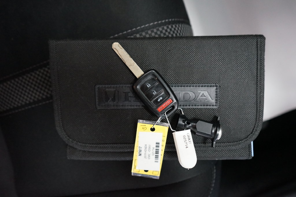Used 2019 Honda Civic LX image 48
