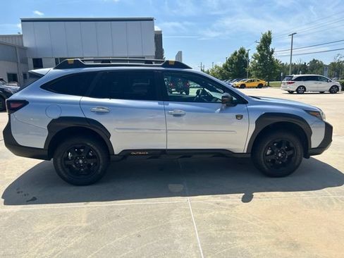 Used 2024 Subaru Outback Wilderness AWD/4WD image 3