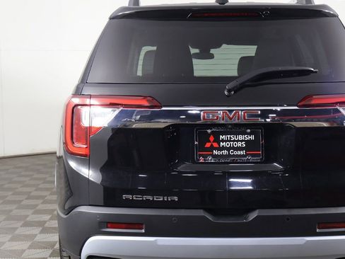 Used 2023 GMC Acadia SLE w/ Driver Convenience Package FWD image 16