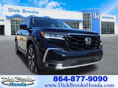 Used 2025 Honda Pilot Touring