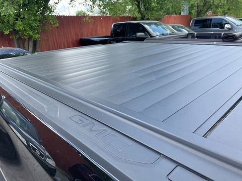 Used 2024 GMC Sierra 1500 AT4X w/ AT4X AEV Edition image 8