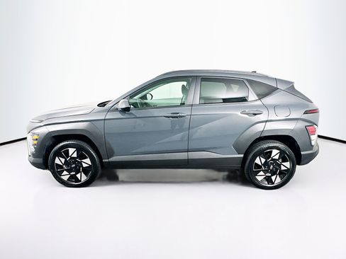 Used 2025 Hyundai Kona SEL image 4