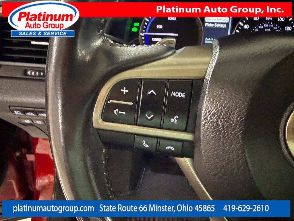 Used 2022 Lexus RX 450h AWD w/ Luxury Package image 16