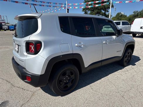 Used 2020 Jeep Renegade Sport image 8