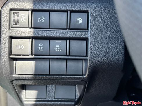 Certified 2026 Toyota 4Runner TRD Off-Road AWD/4WD image 31