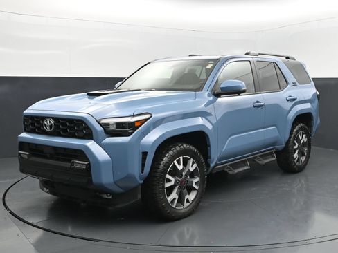 Used 2025 Toyota 4Runner TRD Sport Premium AWD/4WD image 1