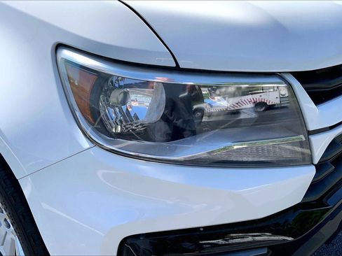 Used 2021 Chevrolet Colorado LT AWD/4WD image 25