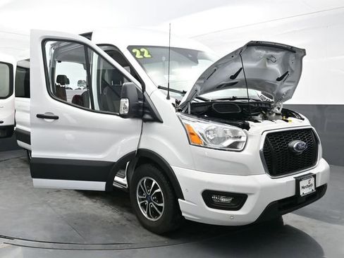 Used 2022 Ford Transit 350 XLT image 40