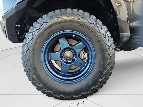 Used 2020 Toyota 4Runner TRD Off-Road image 23