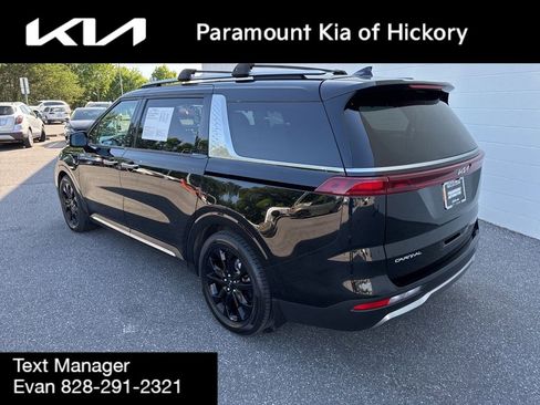 Used 2024 Kia Carnival SX FWD image 5