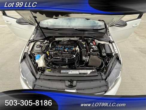 Used 2016 Volkswagen Golf R 4-Door w/ Driver Assistance Package AWD/4WD image 23