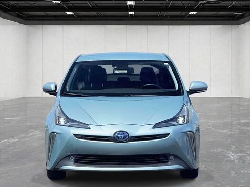 Used 2019 Toyota Prius XLE AWD/4WD image 2