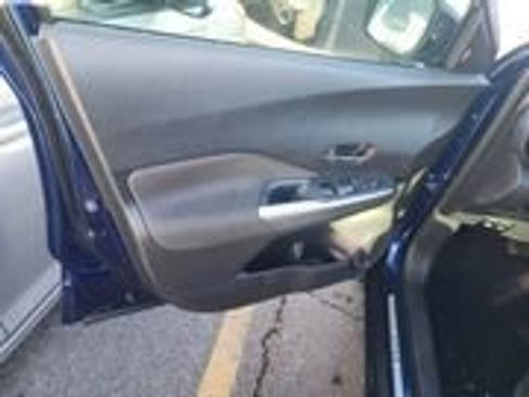 Used 2019 Nissan Kicks SV image 31