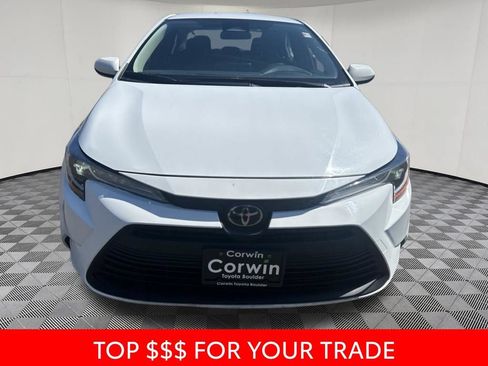Used 2024 Toyota Corolla LE FWD image 2
