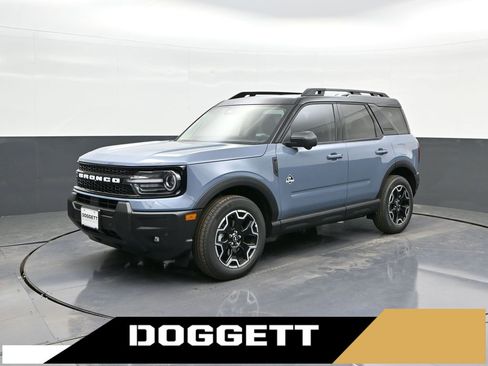 New 2025 Ford Bronco Sport Outer Banks w/ Outer Banks Tech Package+ image 1