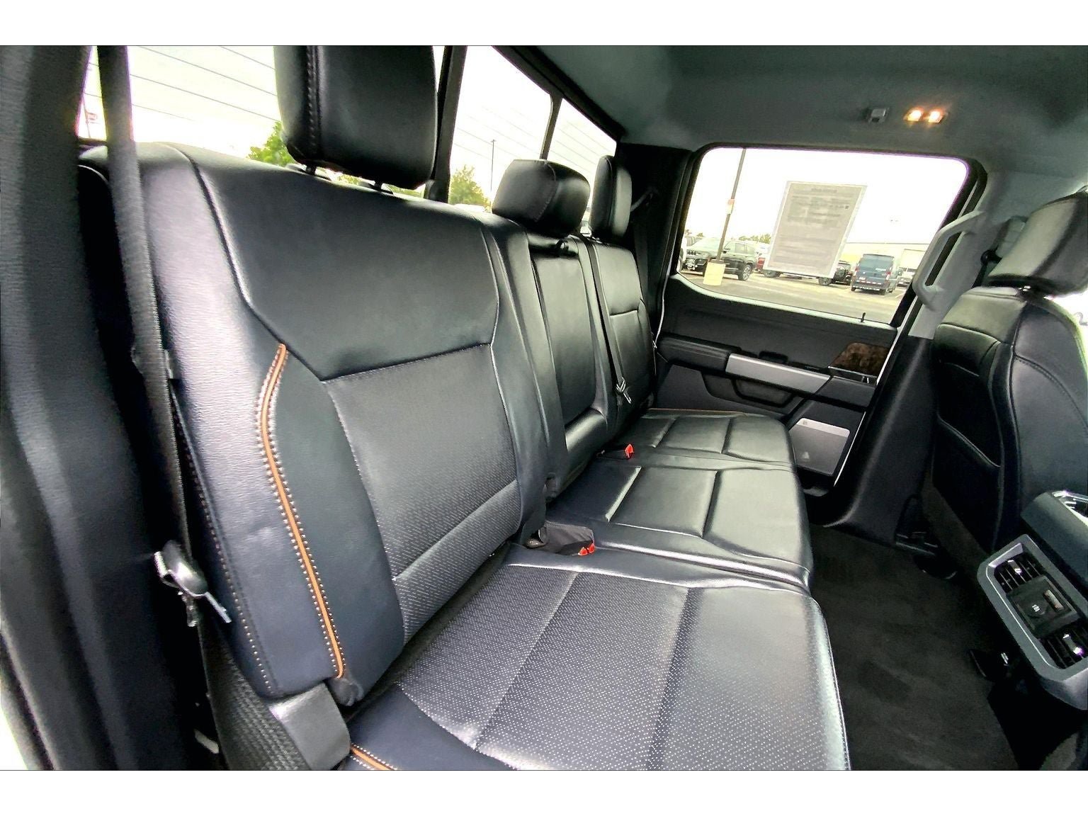 Used 2025 Ford F350 Lariat AWD/4WD image 28