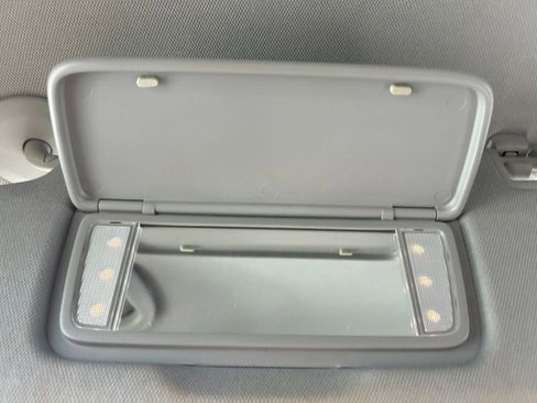 Used 2019 Chevrolet Equinox LS FWD image 31