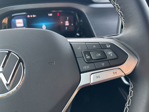 New 2026 Volkswagen Atlas Cross Sport SE image 47