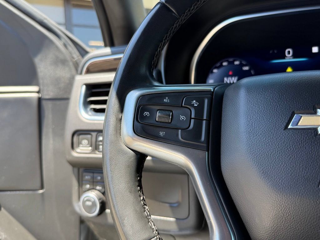 Used 2023 Chevrolet Tahoe LT AWD/4WD image 24